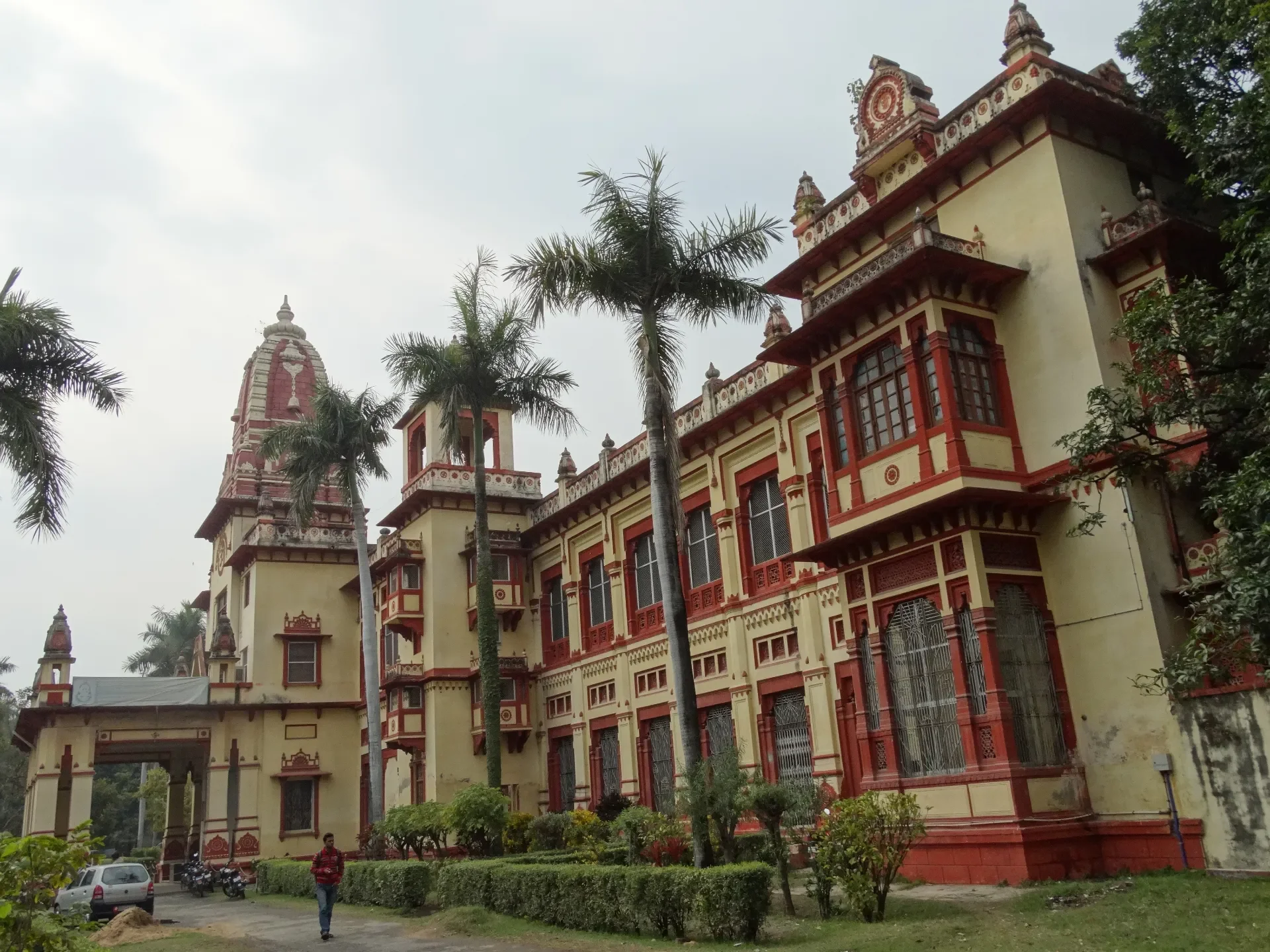 Sanskrit Learning Varanasi: Immerse in Ancient Wisdom