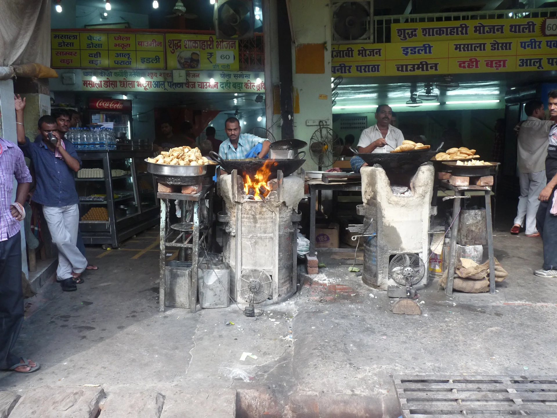 Best Food to Try in Varanasi: A Culinary Journey