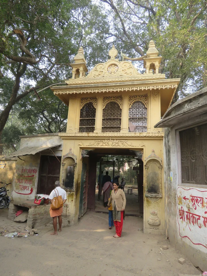 Monsoon Flavors & Faith Near Sankat Mochan