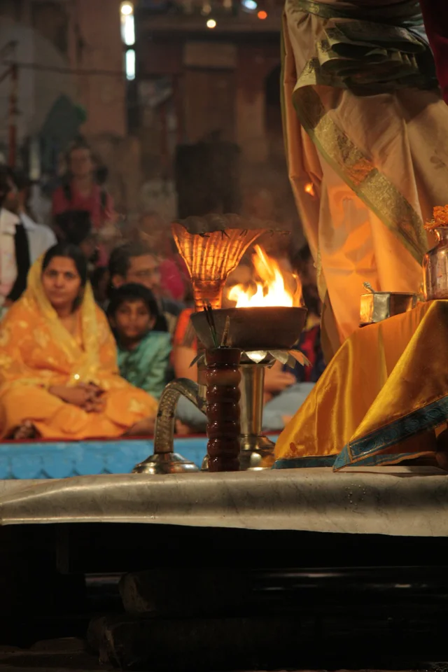 Master the Art of Ganga Aarti Etiquette