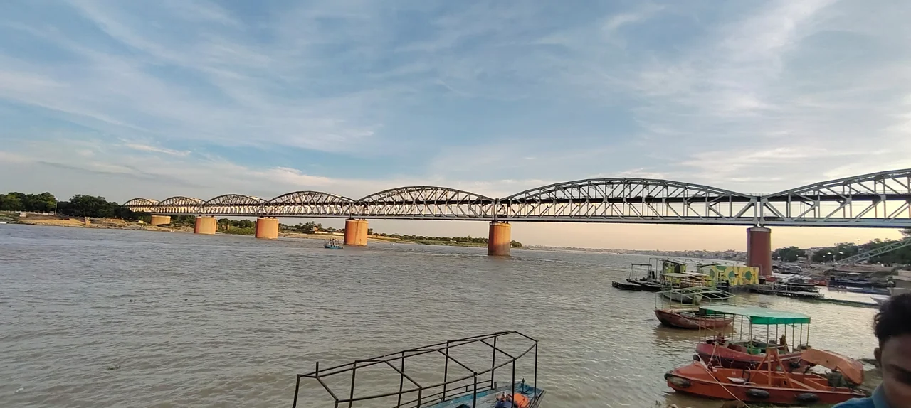 Take an Electric Boat from Namo Ghat